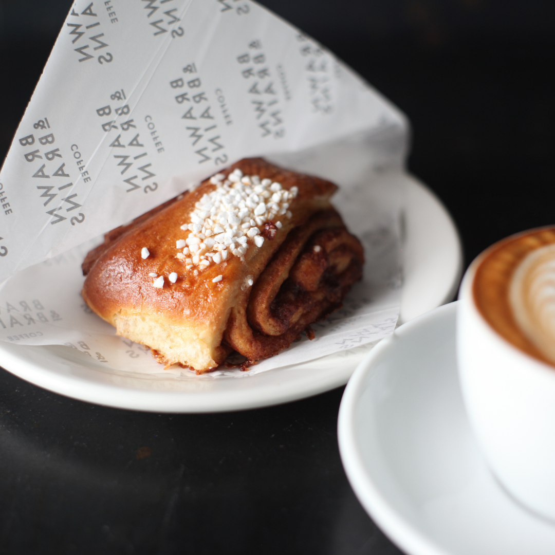 *Signature*Korvapuusti