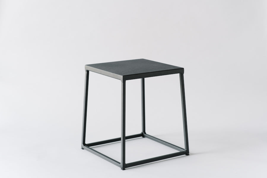 Brawn & Brains Coffee Lifestyle, Black stool, side table