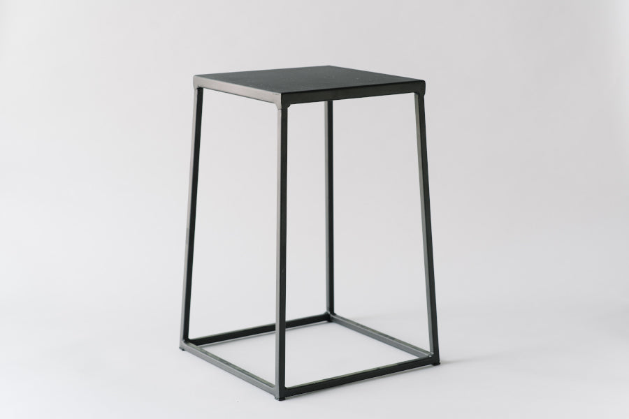 Brawn & Brains Coffee Lifestyle, Black stool, side table